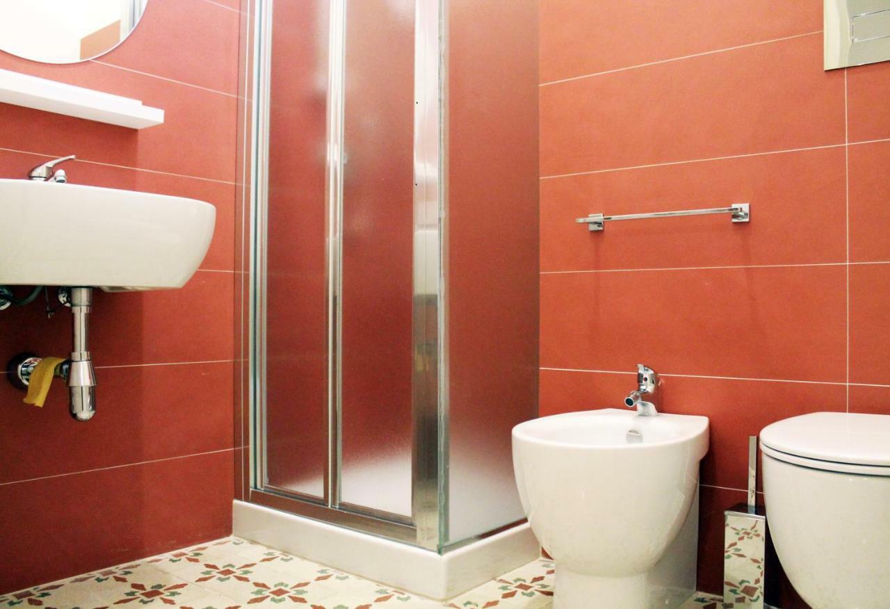Casa Verdi, Confortevole Bilocale In Centro, 1° P Apartment Bagheria Luaran gambar